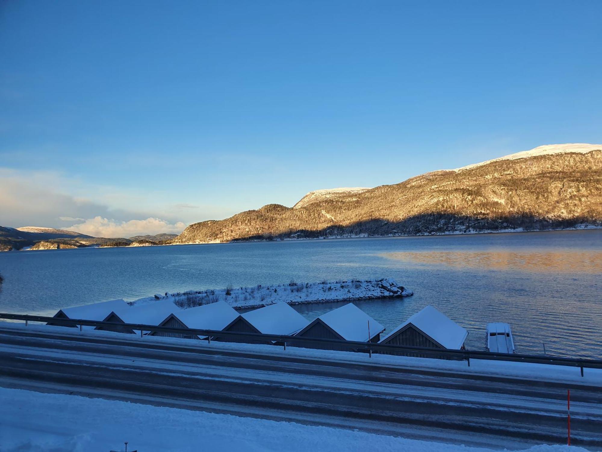 Overnatting Rodal Valsøybotn 외부 사진